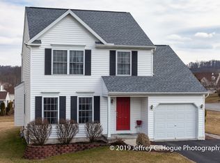 1 Ravine Dr, Shillington, PA 19607