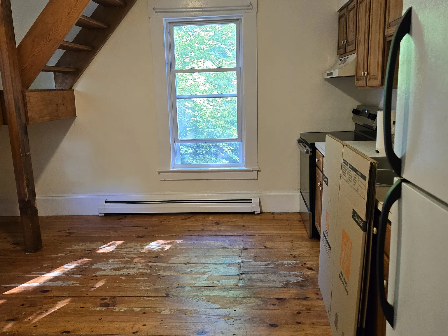 1 bed, 750 sqft, $1,550 — Photo 3