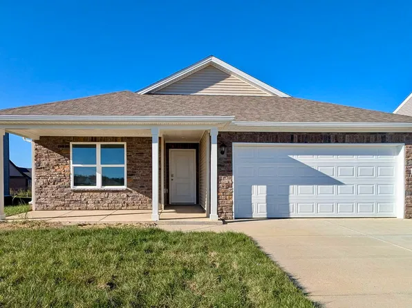 1049 Carriage Place Dr, Richmond, KY 40475