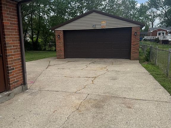2nd image of 6712 Barfield Rd