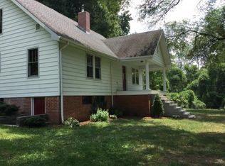 22287 Benhams Rd, Bristol, VA 24202