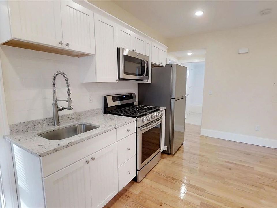 30 Cambridge Ter. #2 Cambridge (Porter Square) Shared Unit