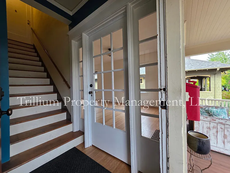 2 bed, 1.5 bath, 960 sqft, $2,600 — Photo 4