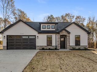 1405 Vandale Pl, Anderson, SC 29626