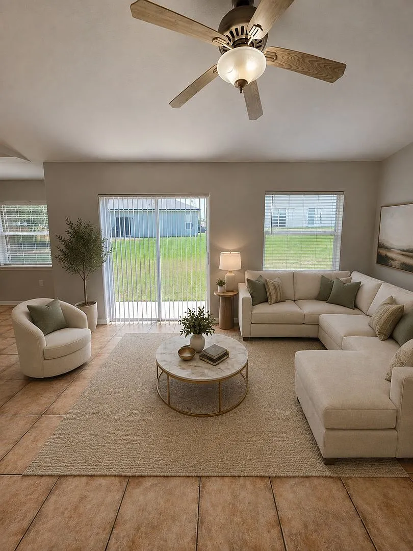 Charming 3-Bedroom Home with New Roof in Quiet Poinciana Location! — Photo 3