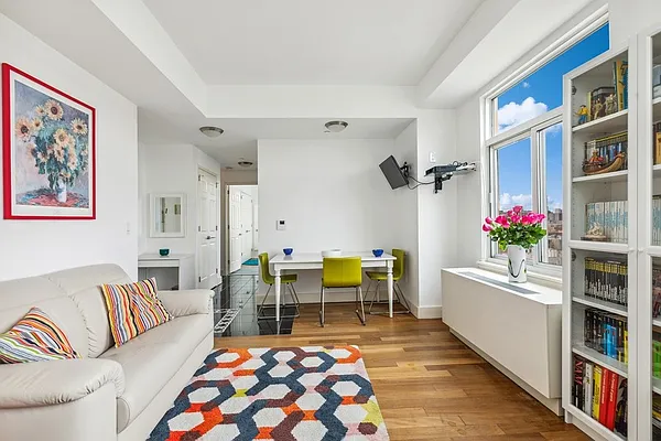 Sold by Berkshire Hathaway HomeServices New York Properties | media 2