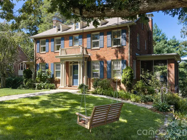17 Lynwood Rd, Asheville, NC 28804
