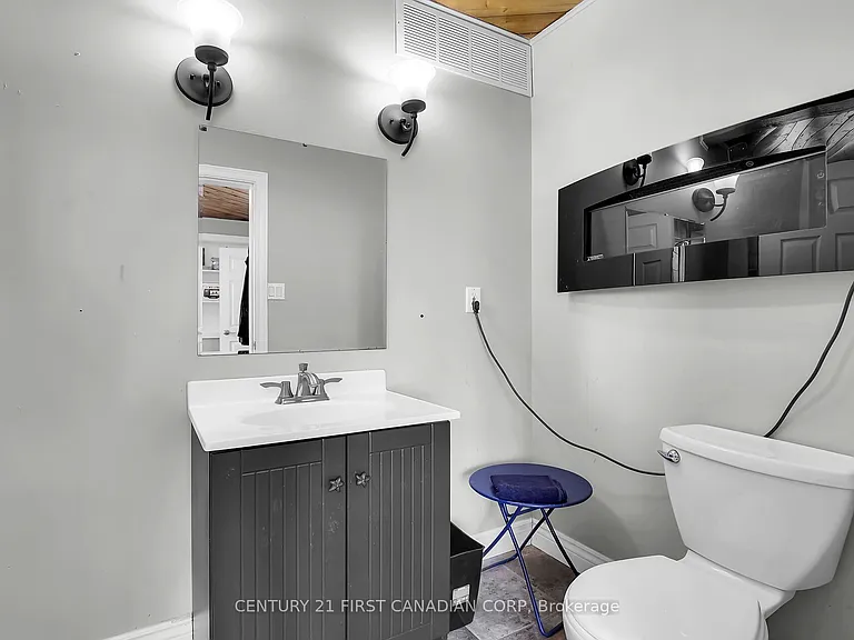 23992 Denfield Rd — Photo 8
