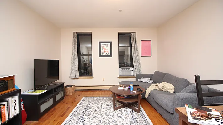 Rented by Nooklyn NYC LLC | media 12