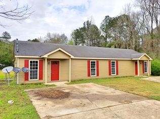 46 Price Rd #B, Phenix City, AL 36870