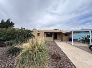 1205 Jackson St SE, Albuquerque, NM 87108