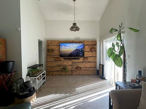2nd image of 6039 S 42nd St
