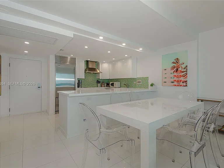 2301 Collins Ave #1538 — Photo 10