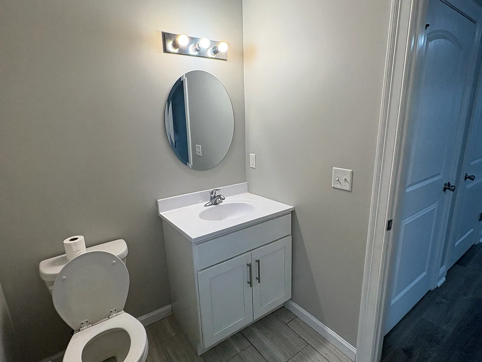 2 bed, 1.5 bath, $2,450 — Photo 4