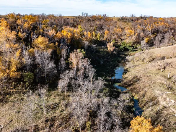 PARCEL Four S 1/2 Of 92 #22-146, Halliday, ND 58636