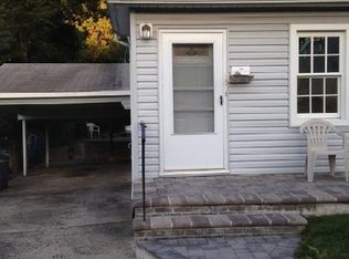 21 East Ave, Glen Cove, NY 11542