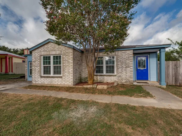5911 HIDDEN IRON CIR, San Antonio, TX 78250