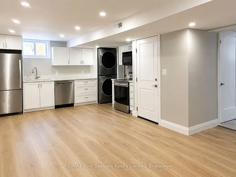 23 Camille Ct — Photo 9