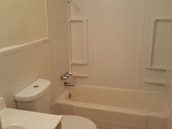 5th image of 3705 Sidney Dr