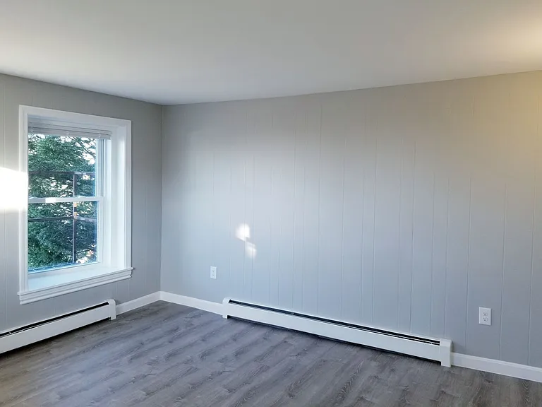 64 South St — Photo 8