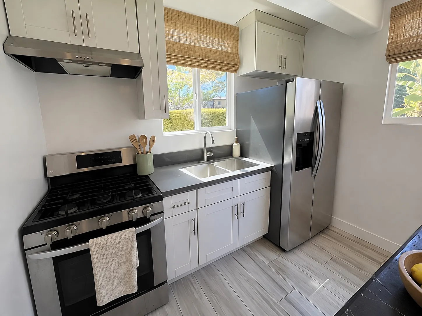 1 bed, 658 sqft, $3,400 — Photo 4