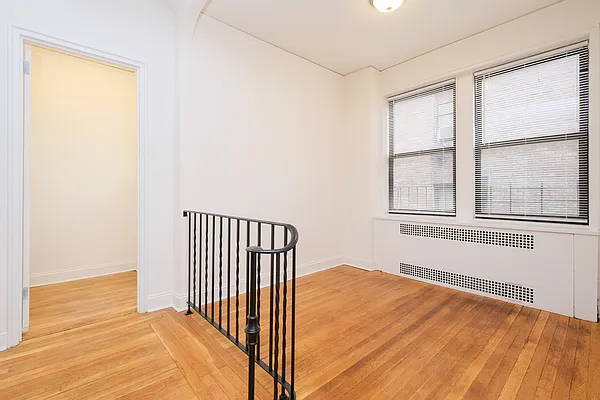 Sold by Houlihan Lawrence | media 2