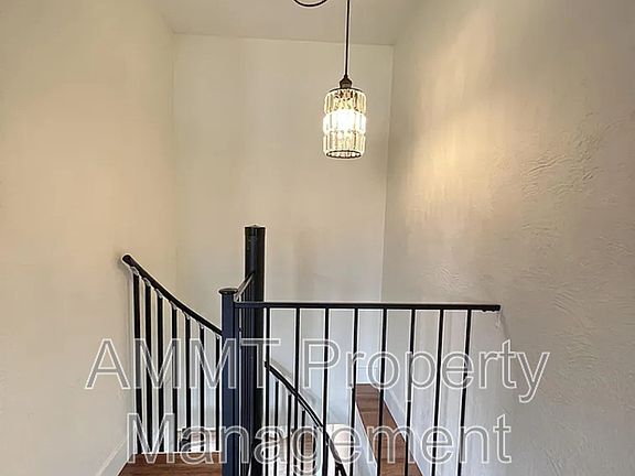 5th image of 2916 Johnson Ave NW #1