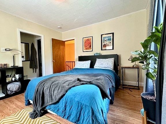 2nd image of 28 Quincy St #2