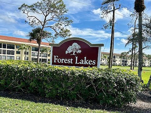 1086 Forest Lakes Dr #112D