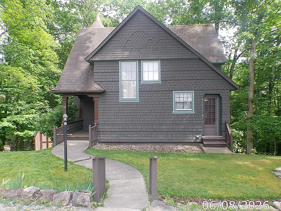 3rd image of 7 Kerens Hill Rd