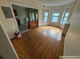 1133 Commonwealth Ave APT 7, Boston, MA 02134