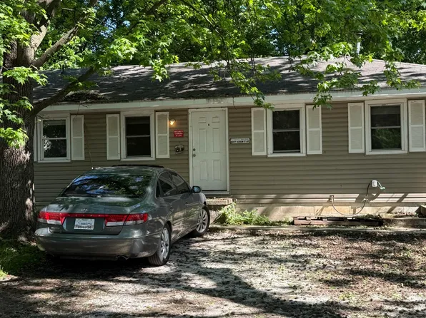 1121 W Elm Arcade, Springfield, MO 65806