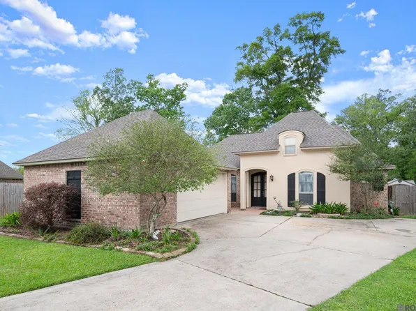 13245 Oak Knoll Dr, Geismar, LA 70734