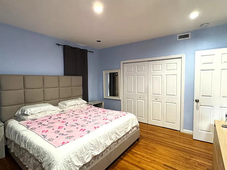 16 Gould Ave #2 — Photo 10