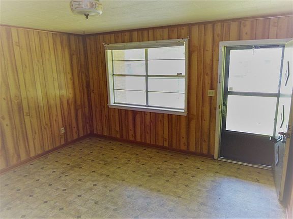 3rd image of 1800 Filmore St