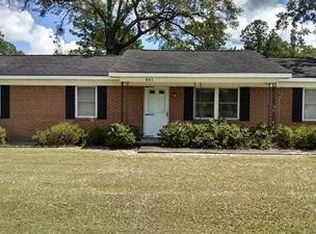 931 Sunset Blvd, Jesup, GA 31545