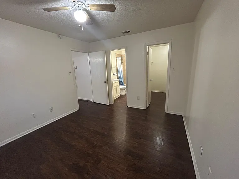8812 Schick Rd #C — Photo 12