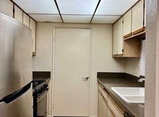 10750 Palms Blvd, Los Angeles, CA 90034