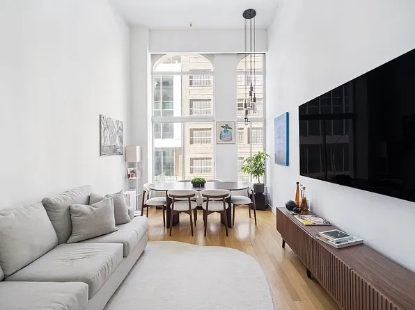 67 E 11th St APT 309, New York, NY 10003