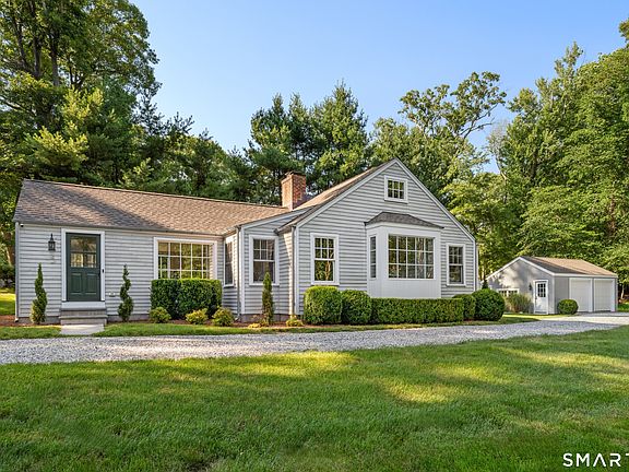2nd image of 5 Lehn Farm Road