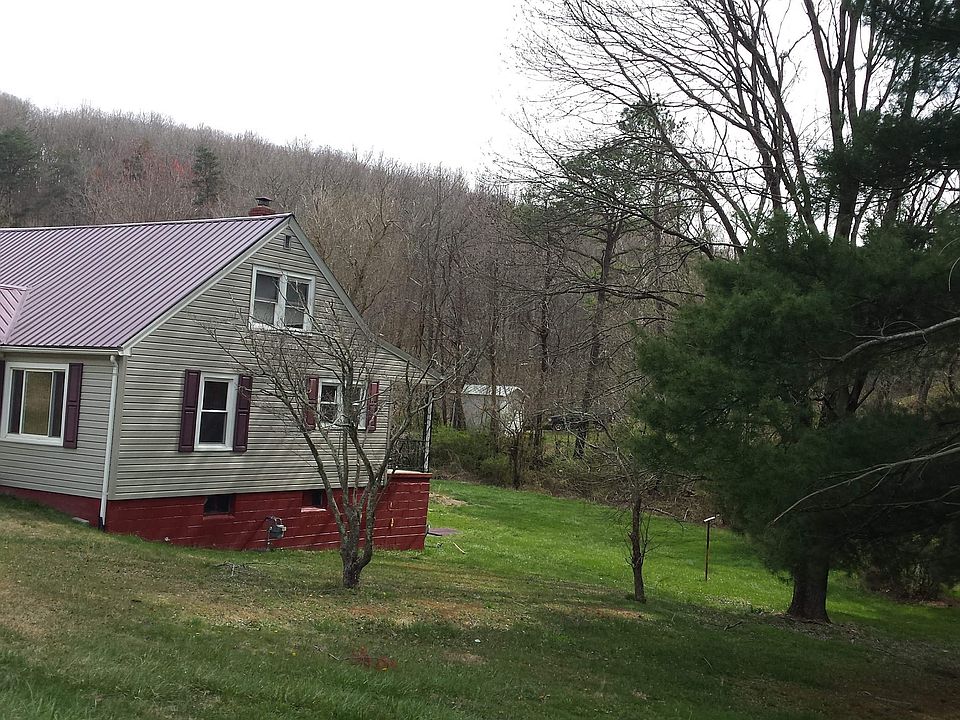 2nd image of 206 McKenzie Ave
