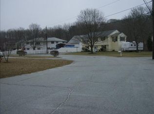 35 Elm Ct, Millbury, MA 01527