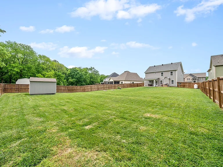 1607 Ellie Piper Cir — Photo 34
