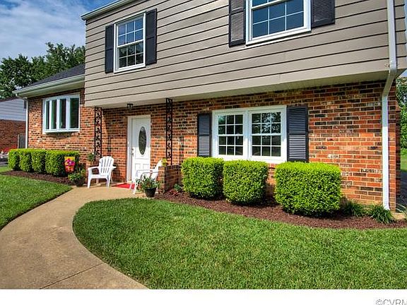 3rd image of 6324 Brookshire Dr