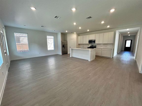 2nd image of 443 Ridge Dr