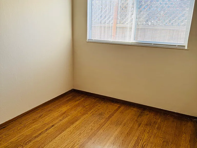 2235 McKinley Ave #2 — Photo 9