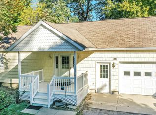 332 N Beach Dr, Monticello, IN 47960
