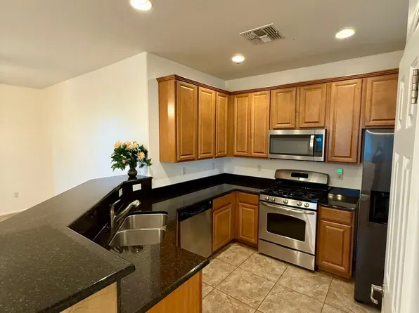 11572 W Bannerstone St, Marana, AZ 85658