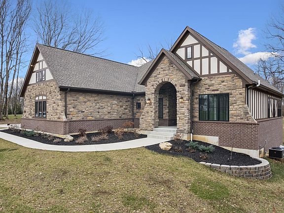 3rd image of 1325 Riverwalk Dr