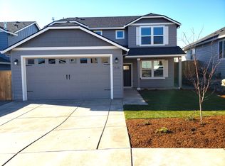 1138 Rutherford Dr, Medford, OR 97504
